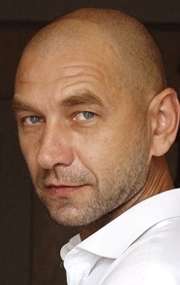 Актер Александр Марушев