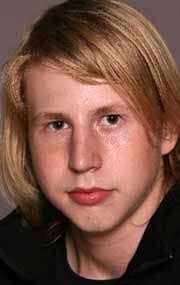 Актер Антон Чечевичкин