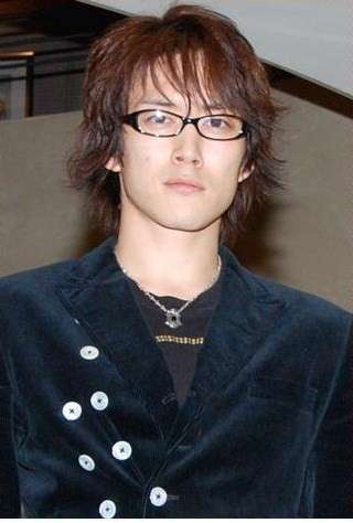 Актер Мияо Сюнтаро