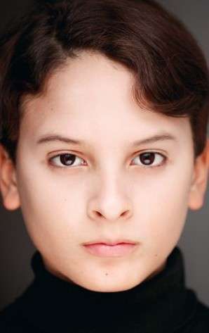 Актер Ривер Александр