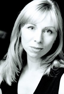 Актер Кэролайн Мэтьюз