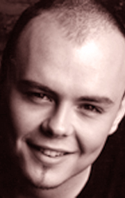 Актер Карл Уолкер