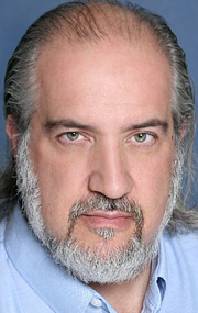 Актер Марти Крживонос