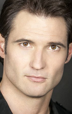 Актер Эдди Девенпорт