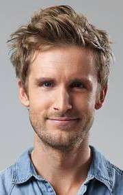 Актер Филипп Лашо