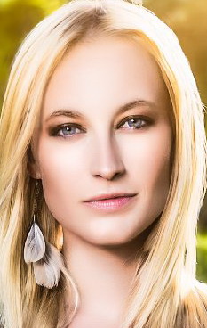 Актер Тина Грим