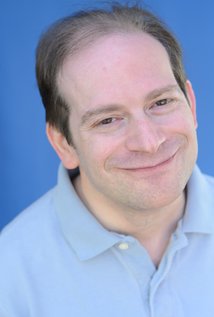 Актер Расс Берд