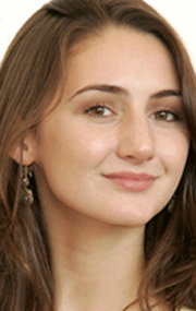 Актер Ханна Тэйлор-Гордон