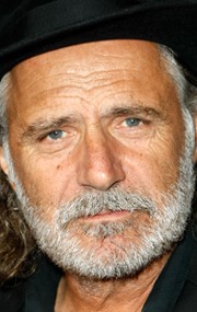 Актер Раде Шербеджия