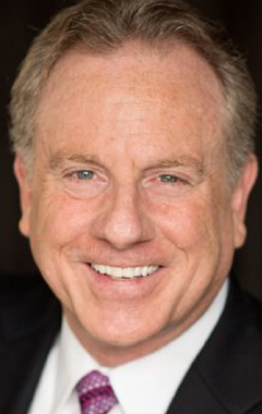 Актер Майкл Дж. Лайонс