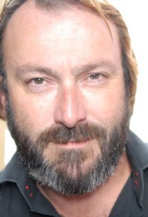 Актер Марк А. Оуэн