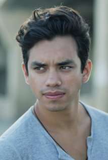 Актер Патрик Дэвис