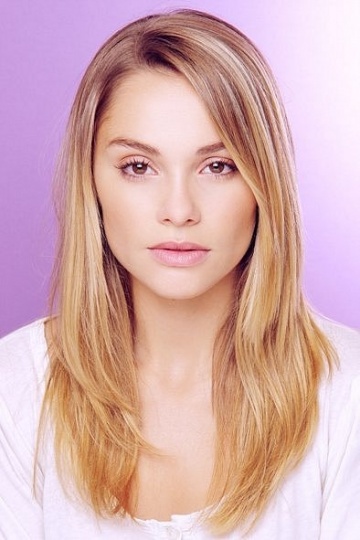 Актер Джой Эстер