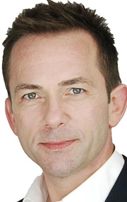 Актер Мэттью Беннетт