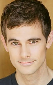 Актер Джон Патрик Уайт