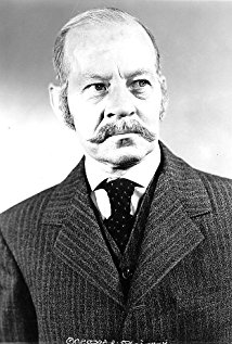 Актер Гарри Браун