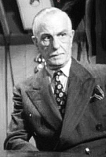 Актер Генри Хеберт