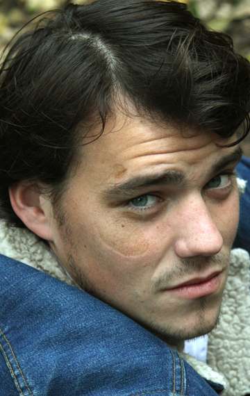 Актер Кловис Фуан