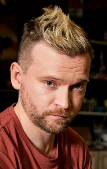 Актер Максим Филипьев