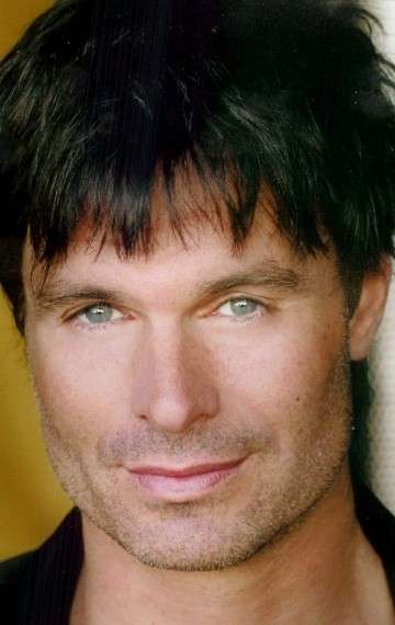 Актер Патрик Малдун