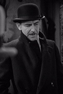 Актер Луа Натуа