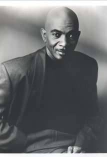 Актер Лу Майерс