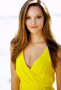 Актер Бэйли Ноубл