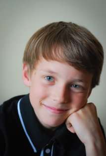 Актер Оскар Кеннеди