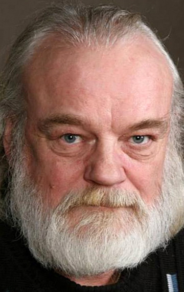 Актер Виктор Мютников