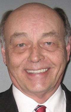 Актер Джеймс Кэда