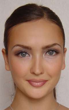 Актер Алена Созинова