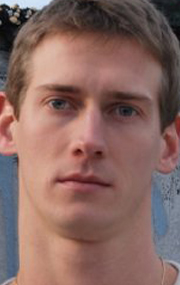 Актер Джон Бернекер