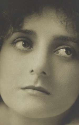 Актер Дороти Бернард