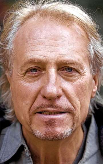 Актер Рейнер Шёне