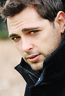 Актер Глен Леви