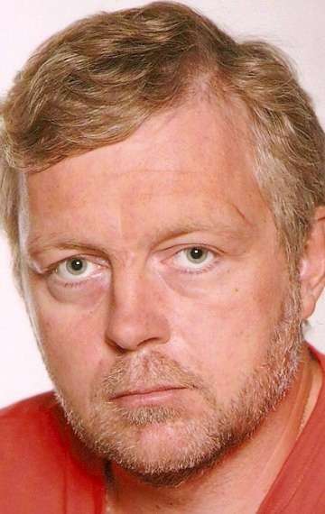 Актер Борис Шувалов