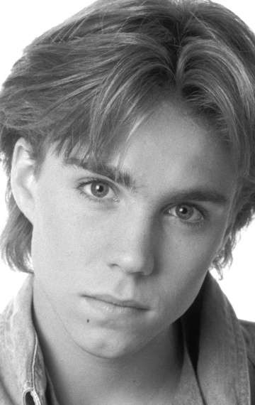 Актер Джонатан Брэндис