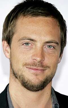 Актер Стивен Кэмпбелл Мур