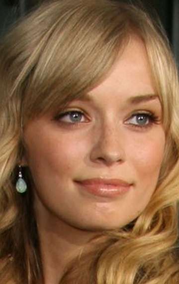 Актер Бриттни Ирвин