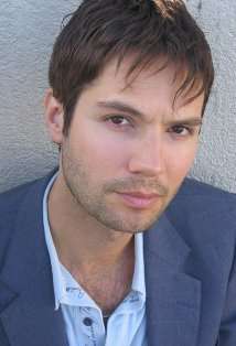 Актер Гидеон Тернер