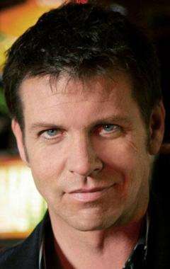 Фото Ллойд Оуэн