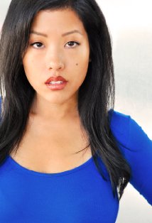 Актер Диана Тошико