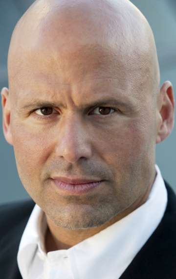 Актер Джо Басиле