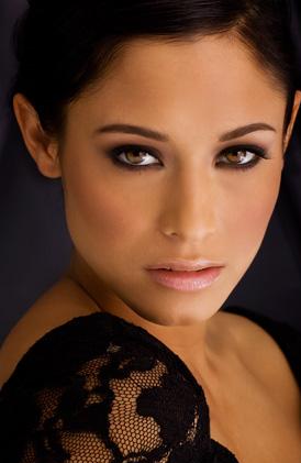 Актер Тиффани Стоун