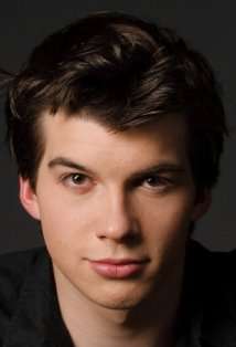 Актер Адам Хэгенбуч