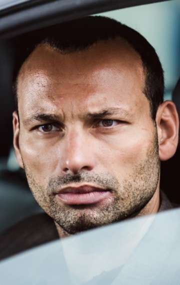 Актер Роман Морозов