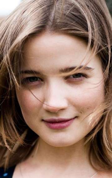 Актер Мария Поезжаева