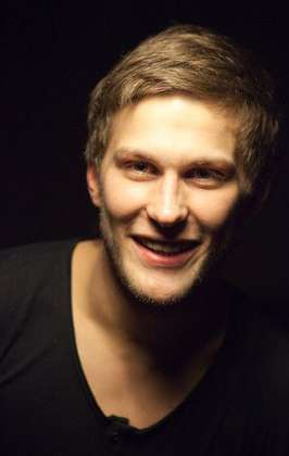 Актер Павел Чинарёв