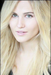 Актер Ребекка Адамс