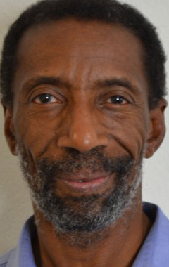 Актер Филлип Е. Уокер